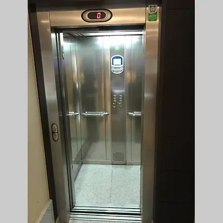 Loft Con Entrada Autonoma/terraza/wifi En Centro Apartment *