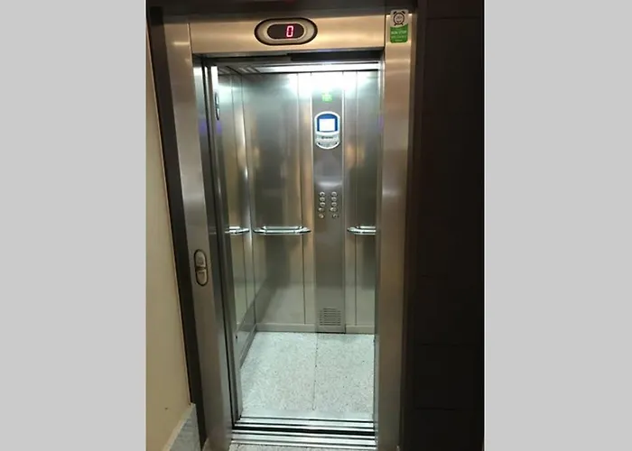 Loft Con Entrada Autonoma/terraza/wifi En Centro Appartement *